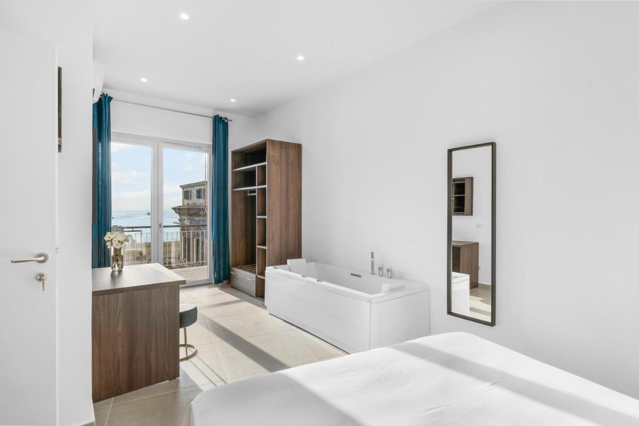 Pangea Luxury Rooms กาสเตลลัมมาเร ดิ สตาเบีย ภายนอก รูปภาพ