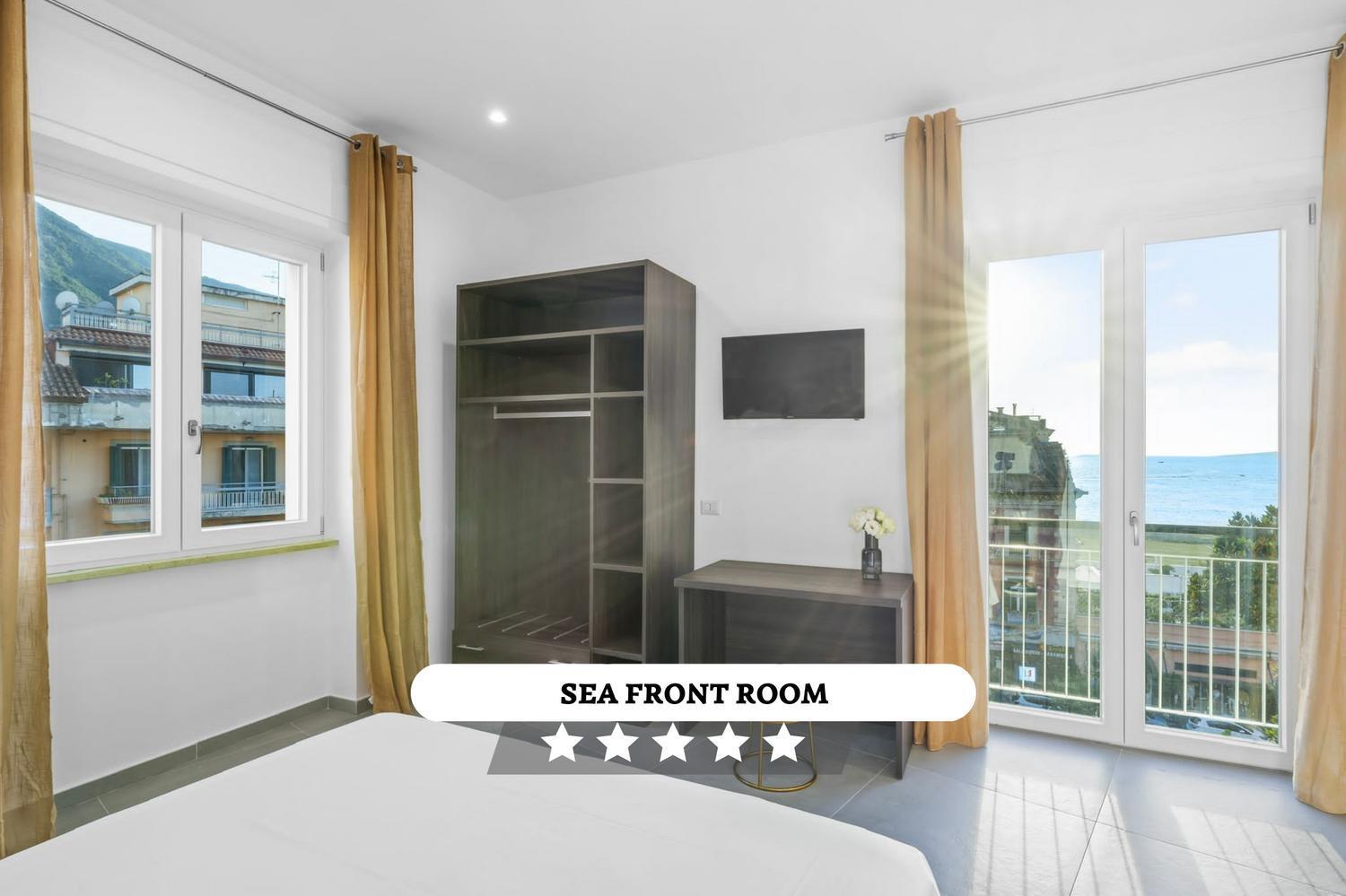 Pangea Luxury Rooms กาสเตลลัมมาเร ดิ สตาเบีย ภายนอก รูปภาพ